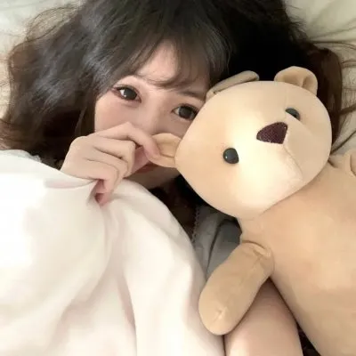 甜宠漫改剧《女神降临》车银优文佳煐：丑小鸭靠化妆变身校花，两大男神神仙打架