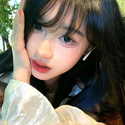 【科幻动作】《魔女》首部曲金多美：看起来人畜无害的女高中生，觉醒后一招秒杀全场武装特工